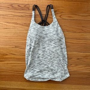 Lululemon tank